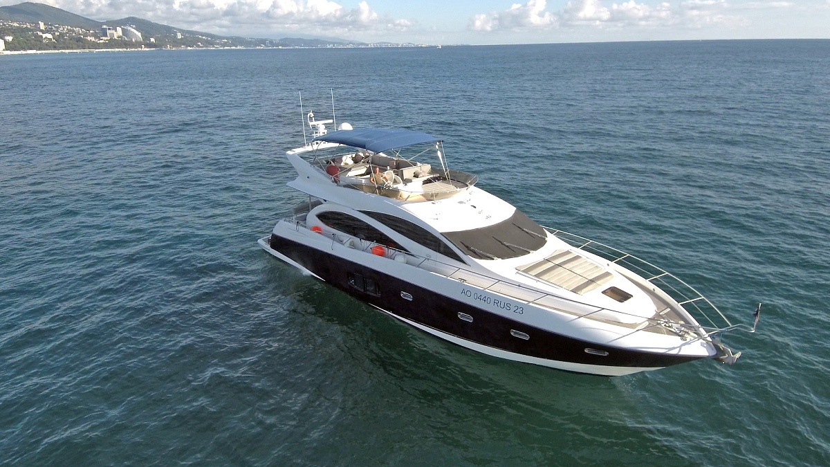 Sunseeker 70